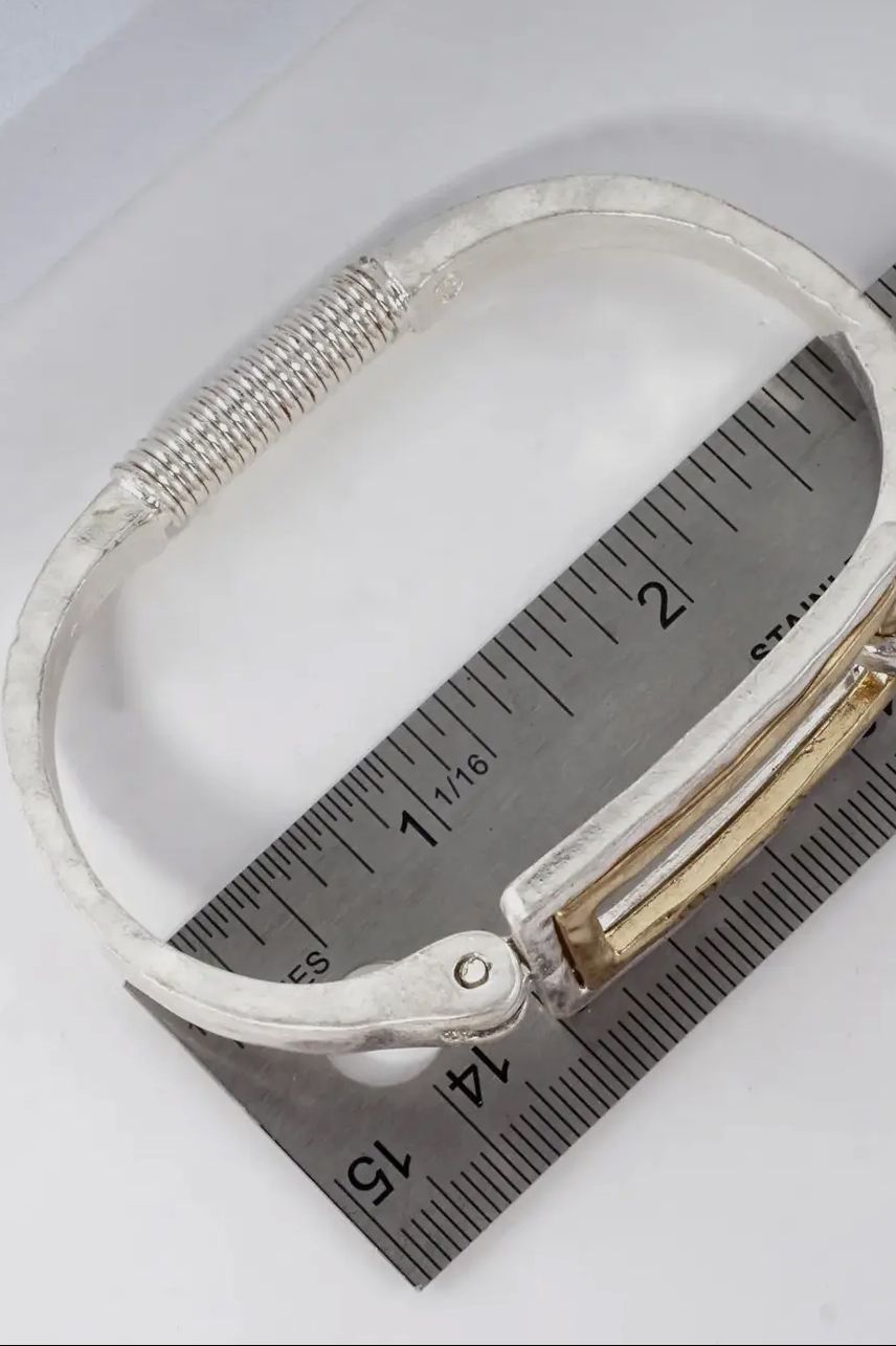 DUAL TONE HAMMERED HOOK HINGE CUFF BRACELET-3 SHAPPES