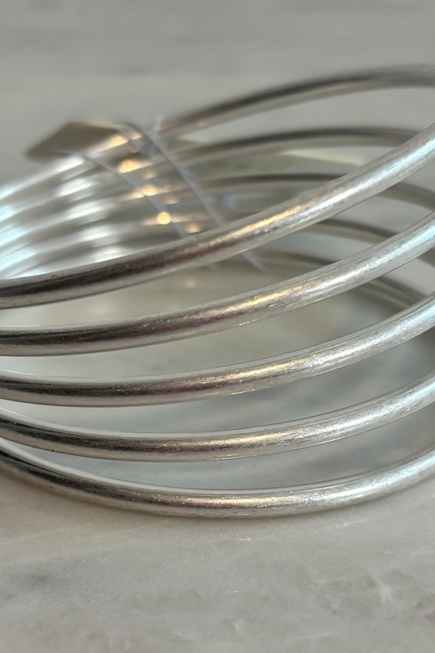 5 LAYER METAL BANGLE BRACELET-SILVER AND GOLD