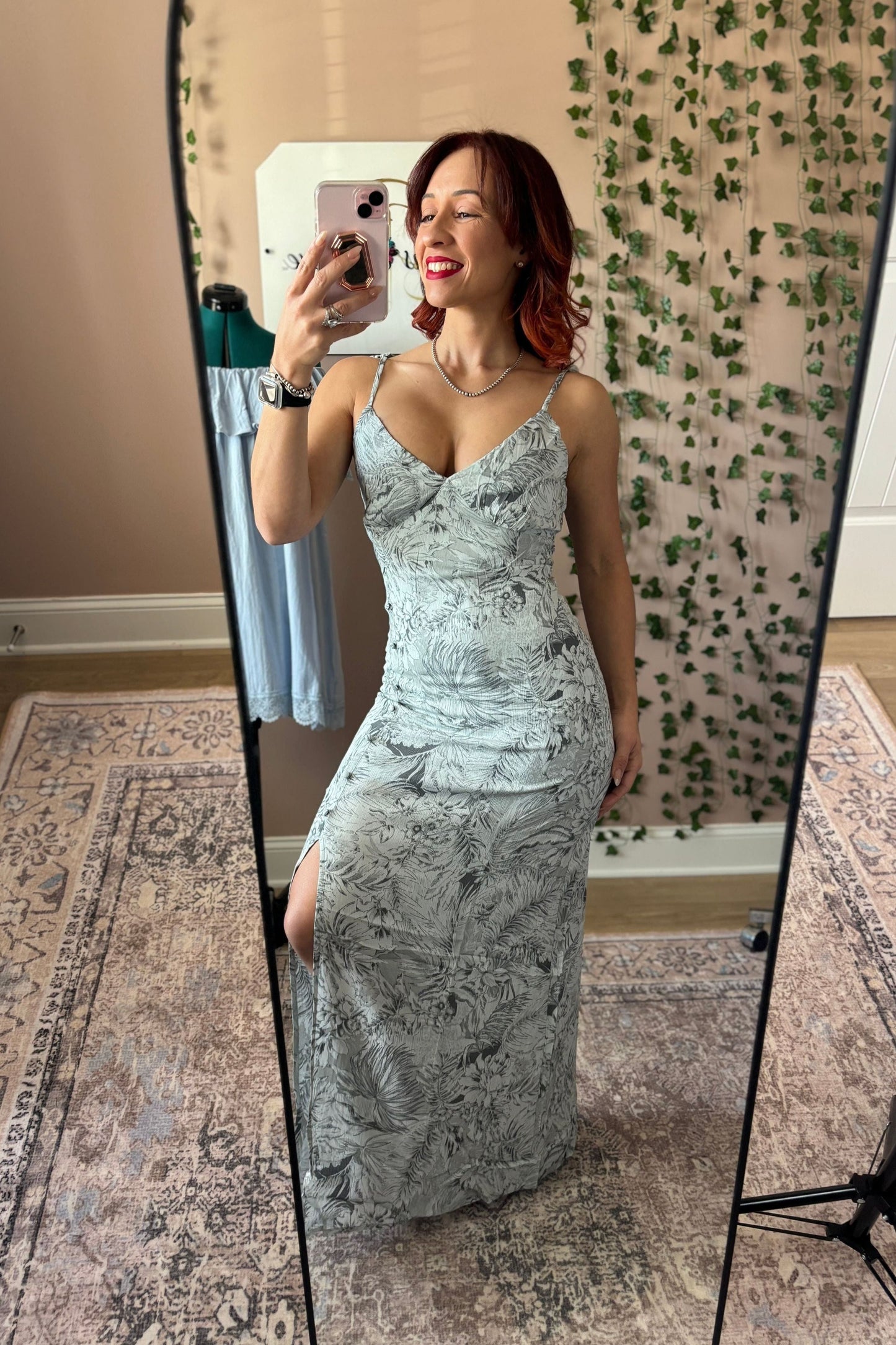 VESTIDO GRIS ESTAMPADO