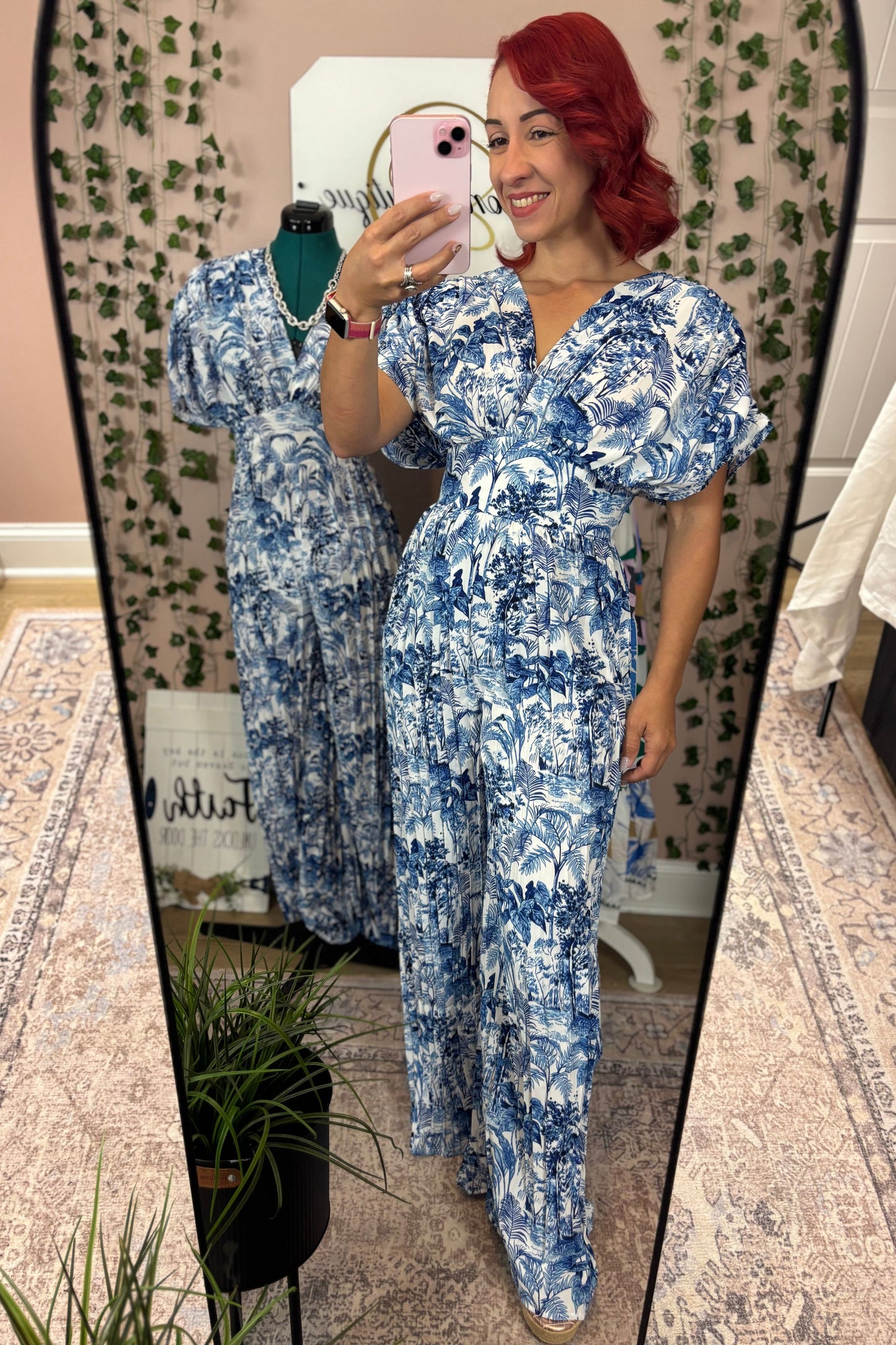 PLEATED V NECK JUMPSUIT
