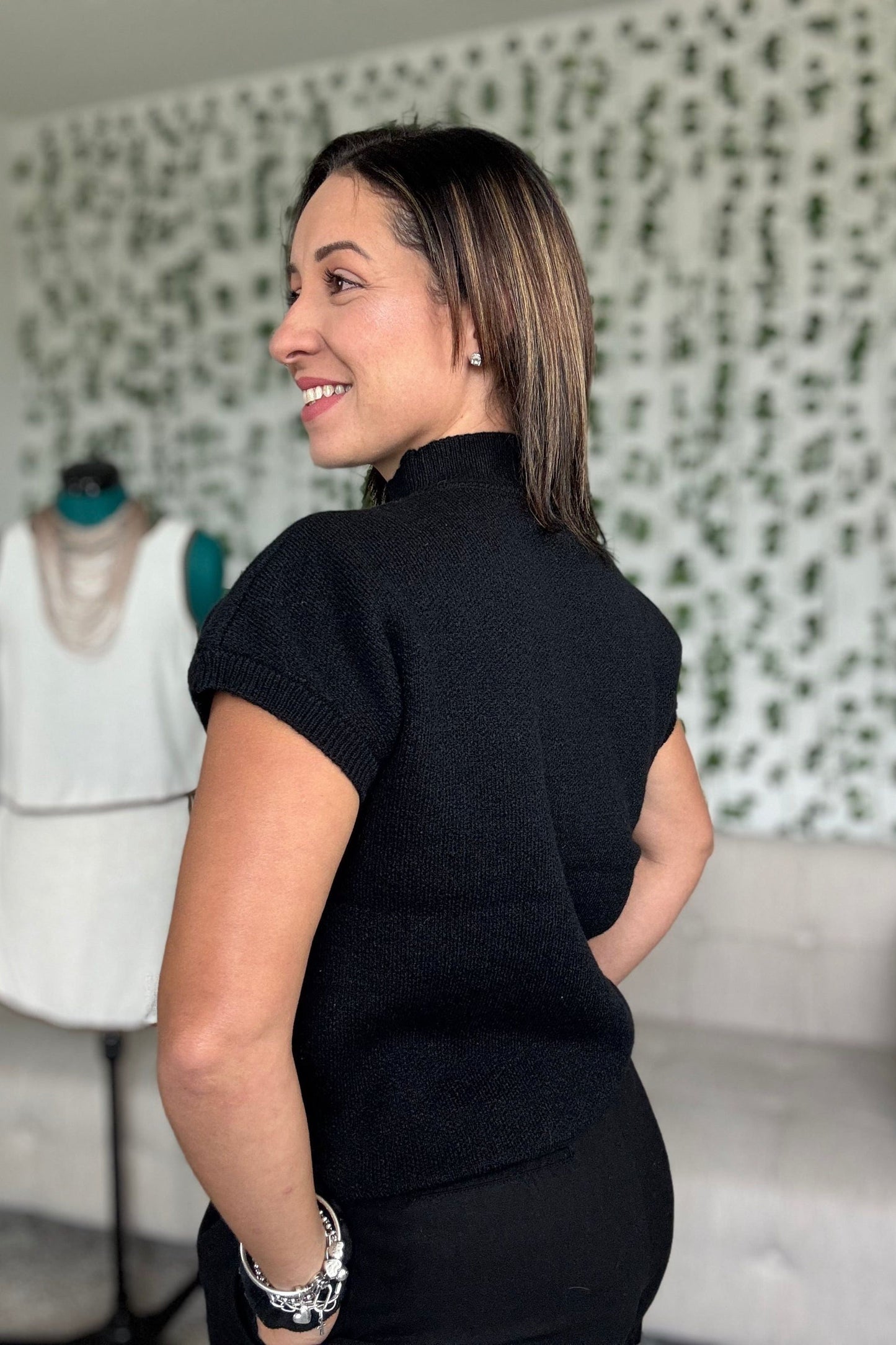 FLORAL TRIM BLACK SWEATER