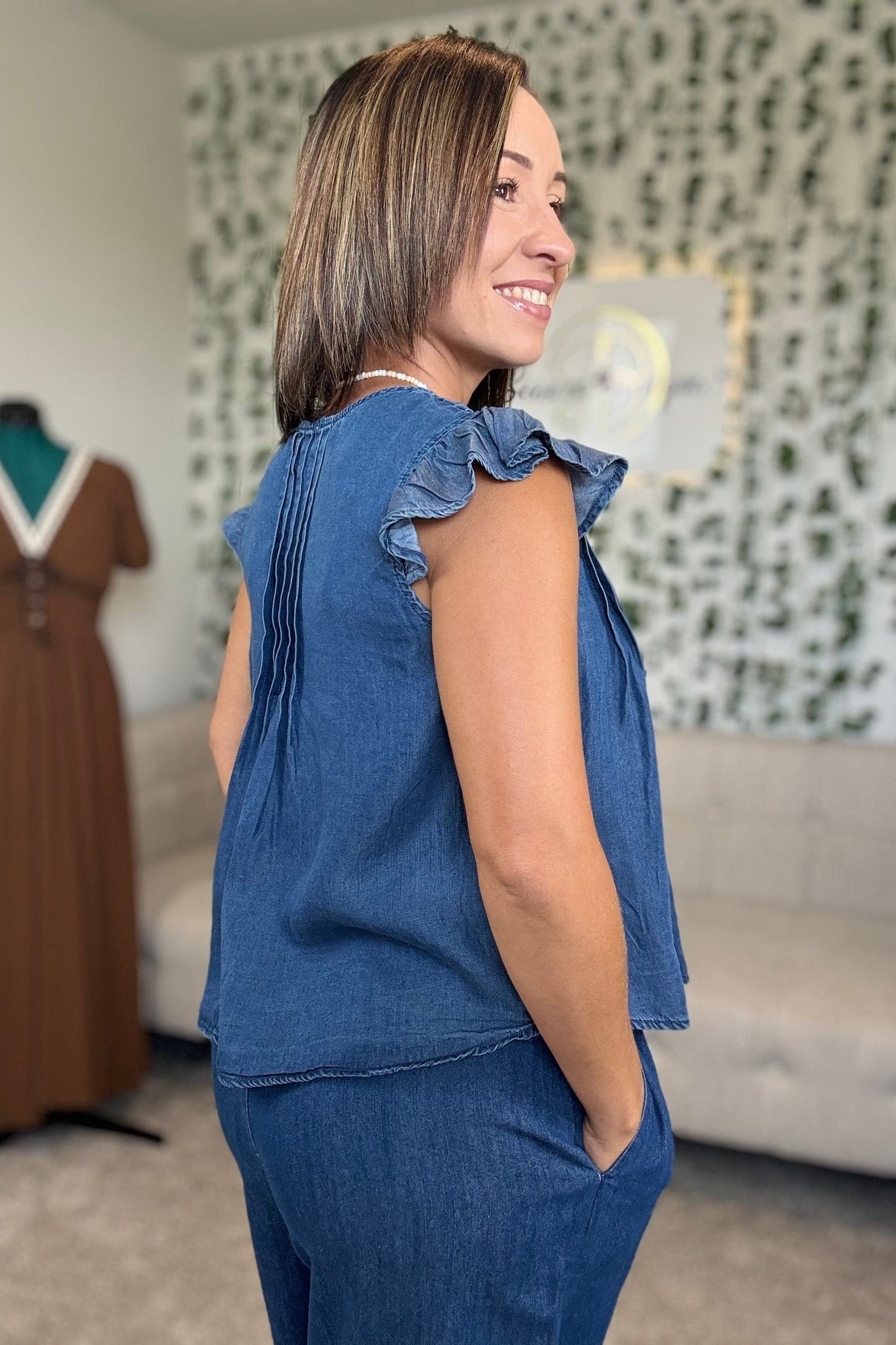 CHAMBRAY DENIM BLOUSE