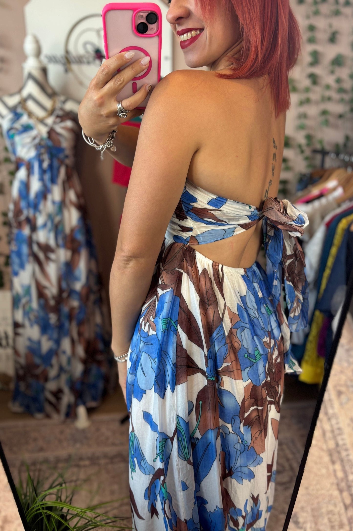 V-NECK WOVEN FLOWERS MAXI DRESS