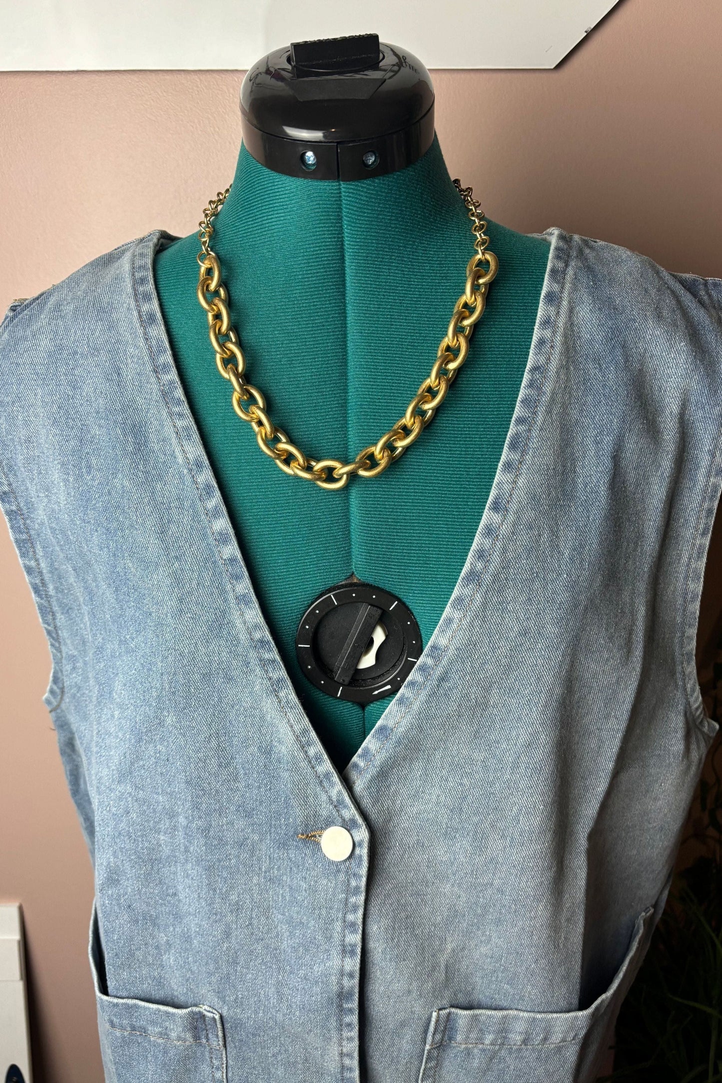 CHUNKY CHAIN GOLD NECKLACE