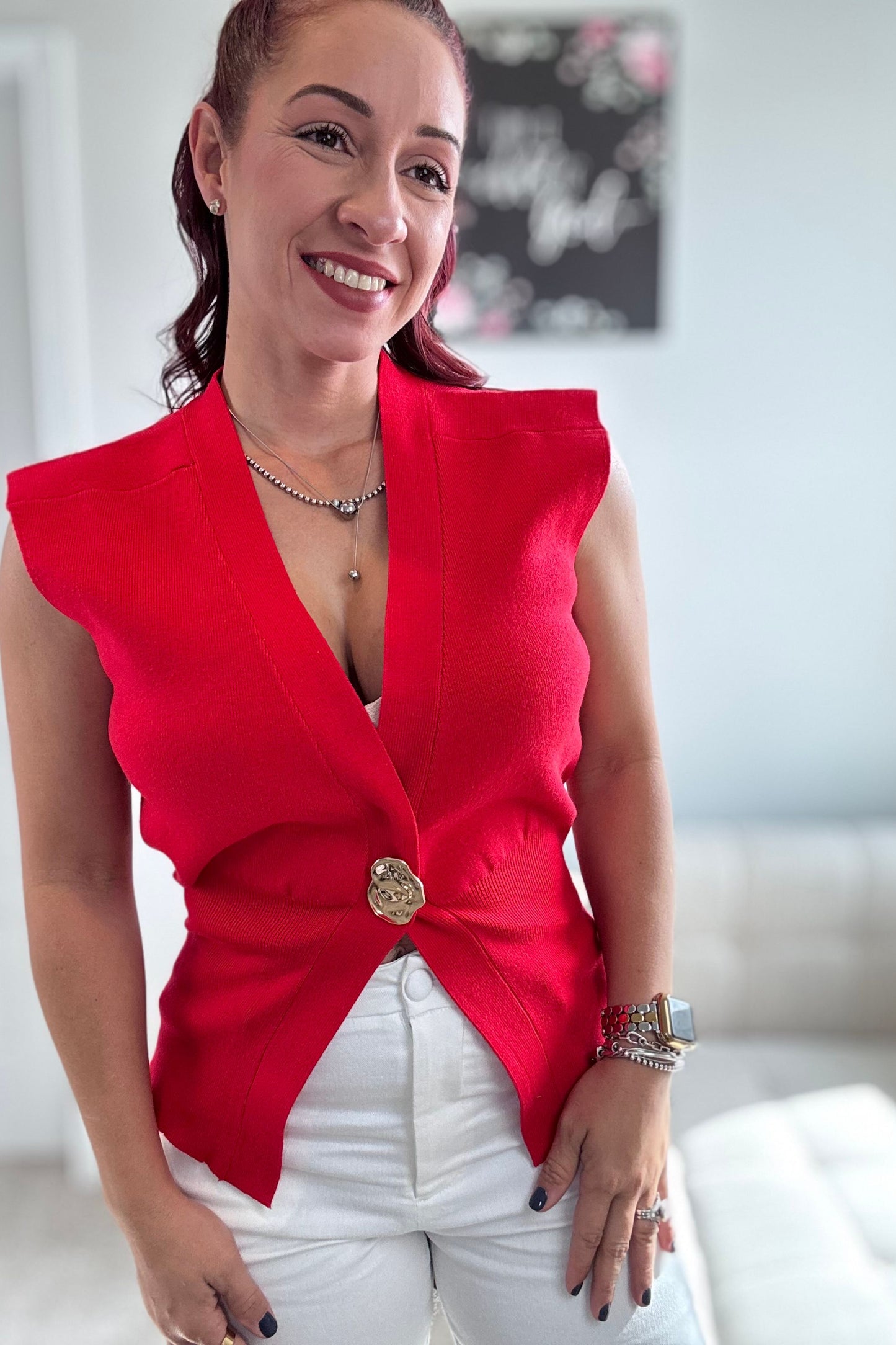 CLASSIC V-NECK KNIT VEST- ROJA