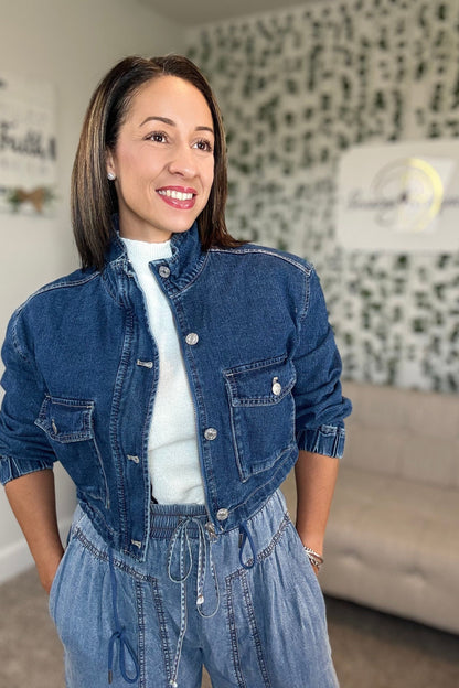 CROPPED DENIM JACKET