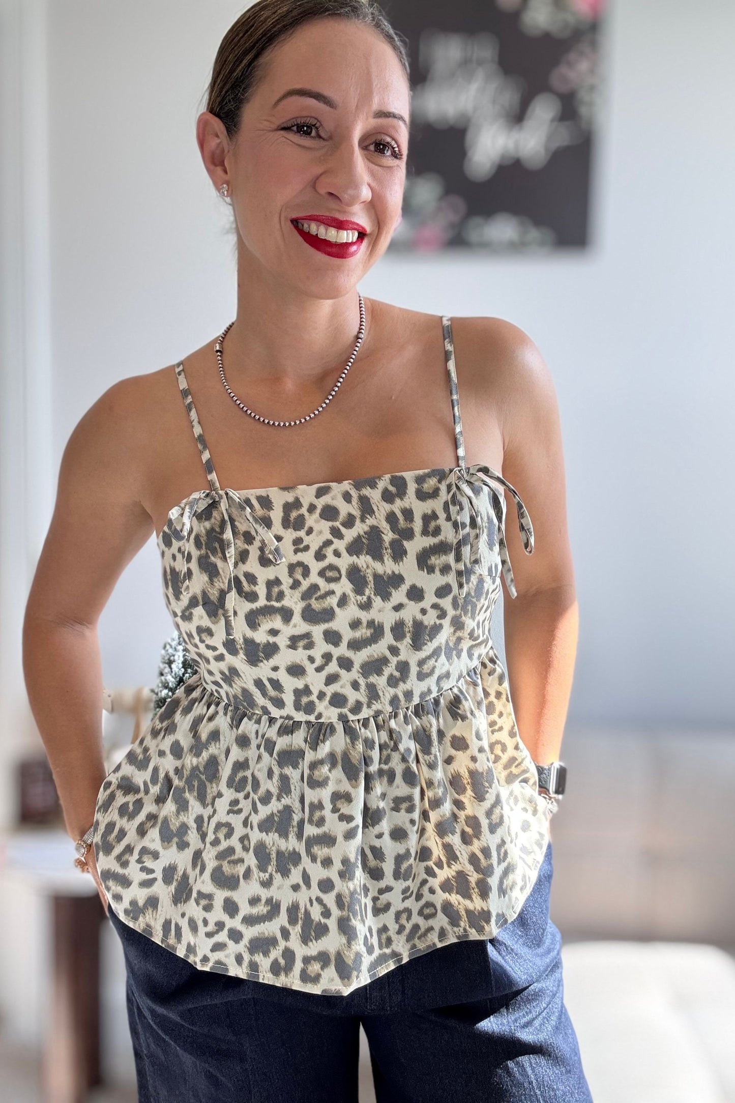 BOLD LEOPARD PRINT CAMI TOP