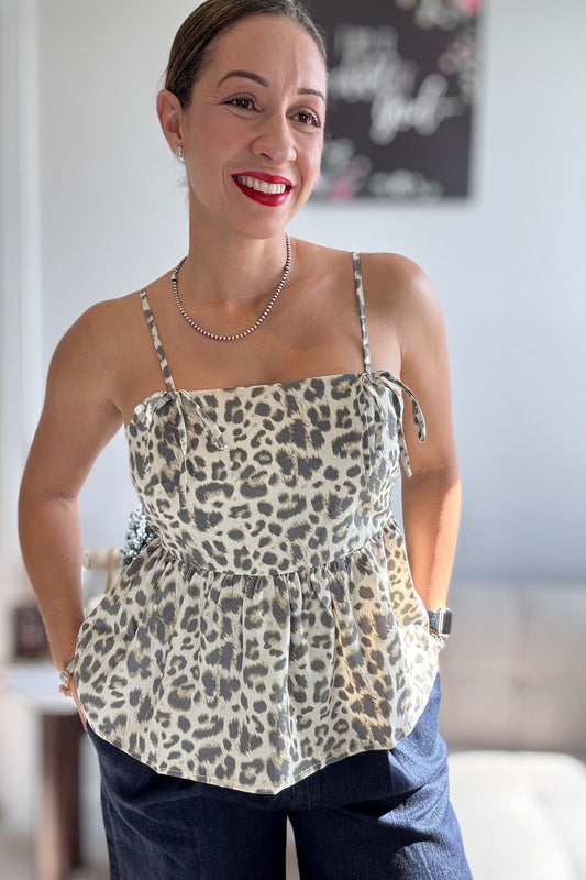 BOLD LEOPARD PRINT CAMI TOP