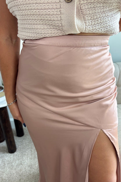 BLUSH SATIN SKIRT