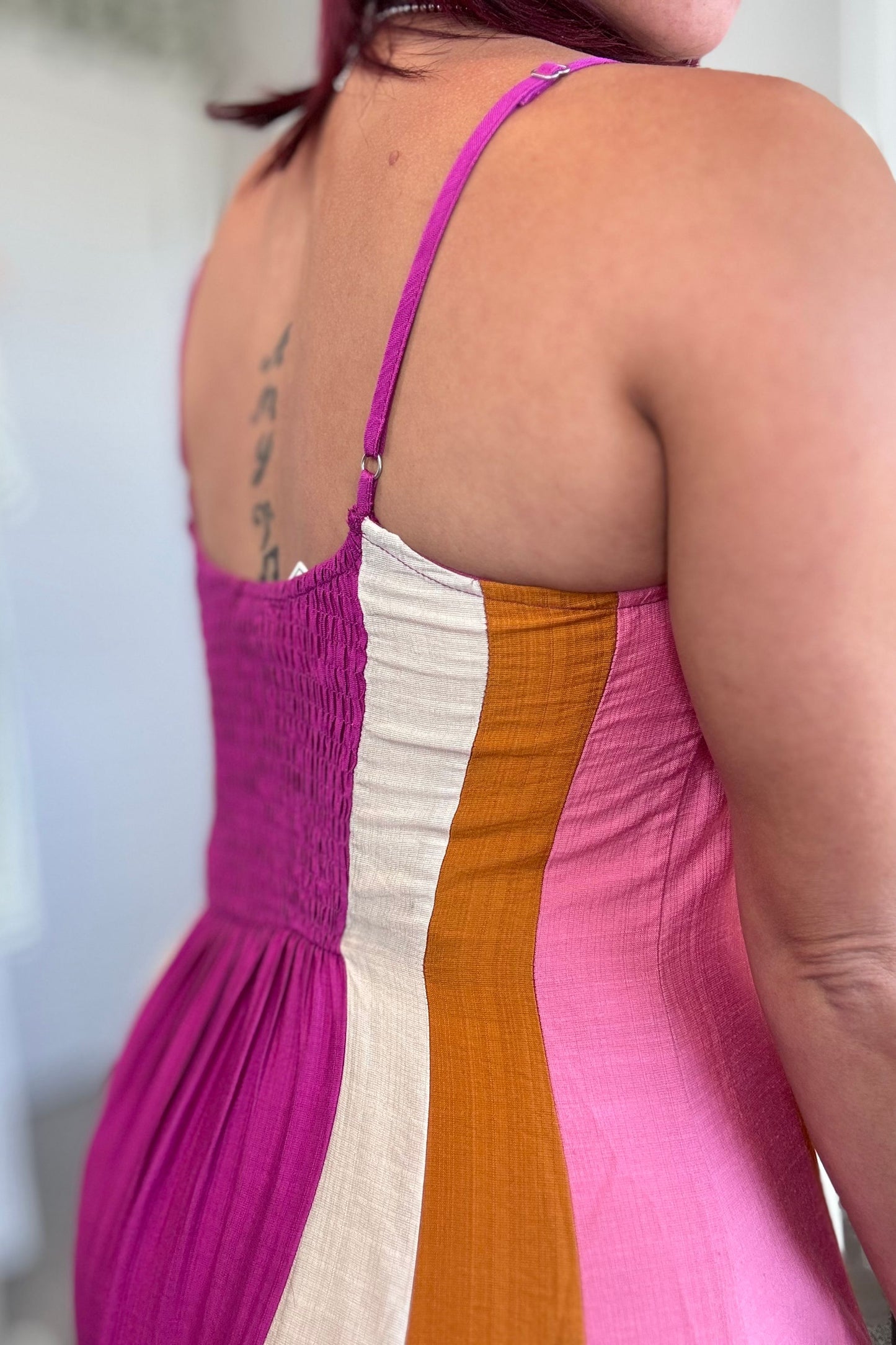 Sleeveless Color Midi Dress