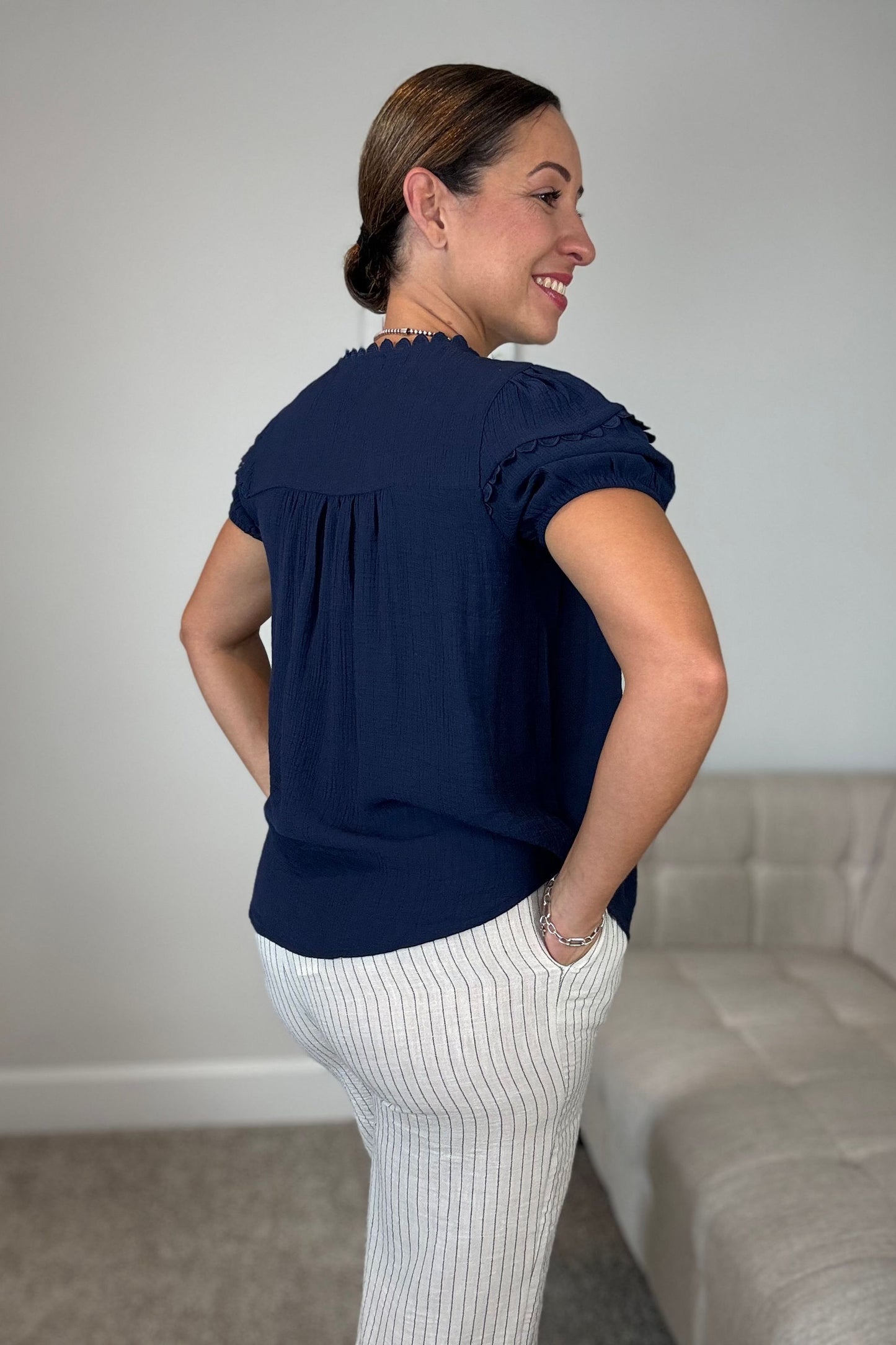 BLUE SCALLOP TRIM FRONT TIE DETAILS TOP (PLUS SIZES AVAILABLE)