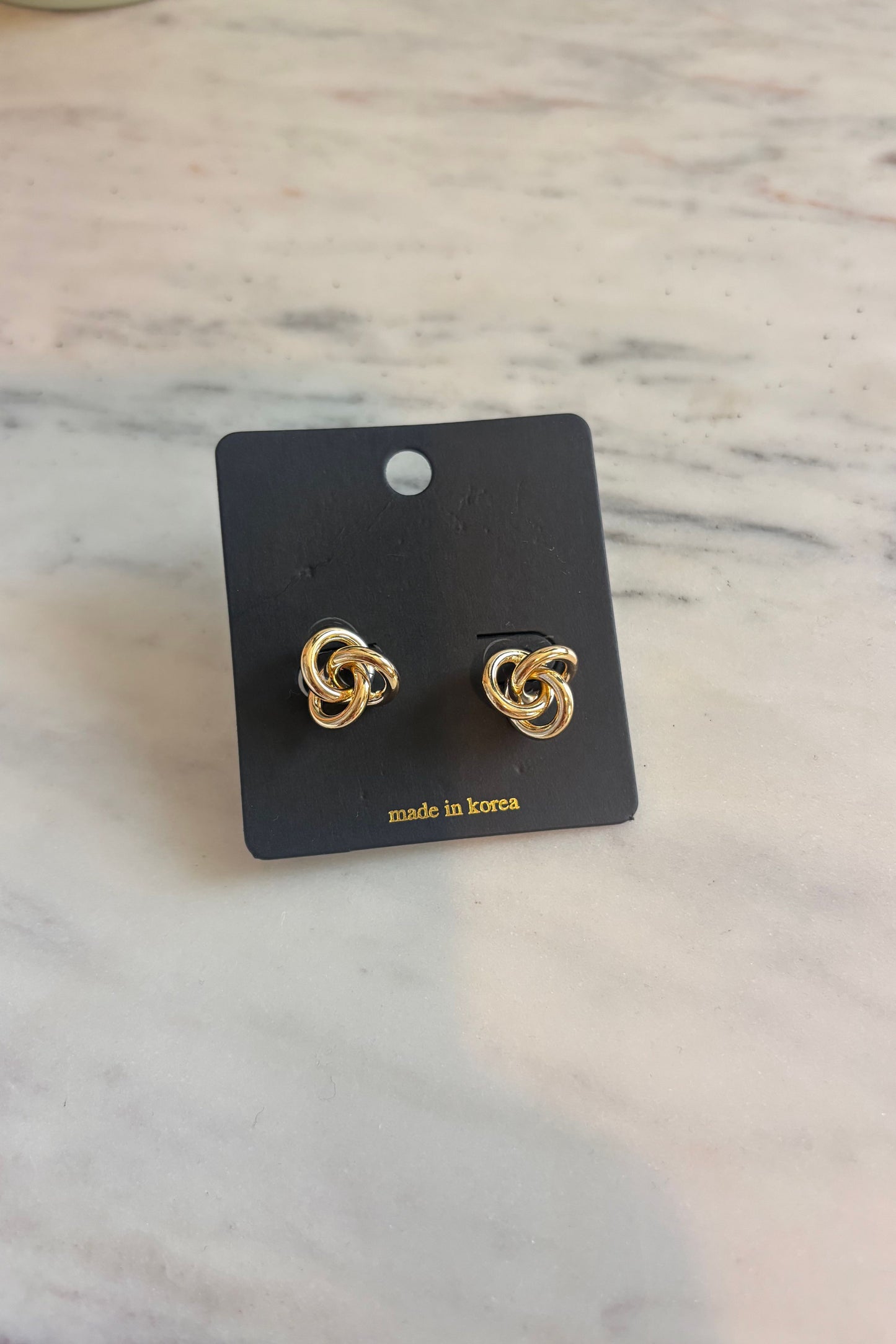 Knot stud earrings