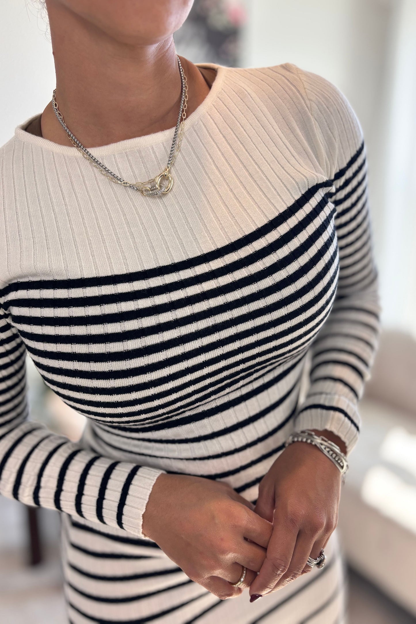 FAVOR - LONG SLEEVE SEMI A LINE MIDI DRESS