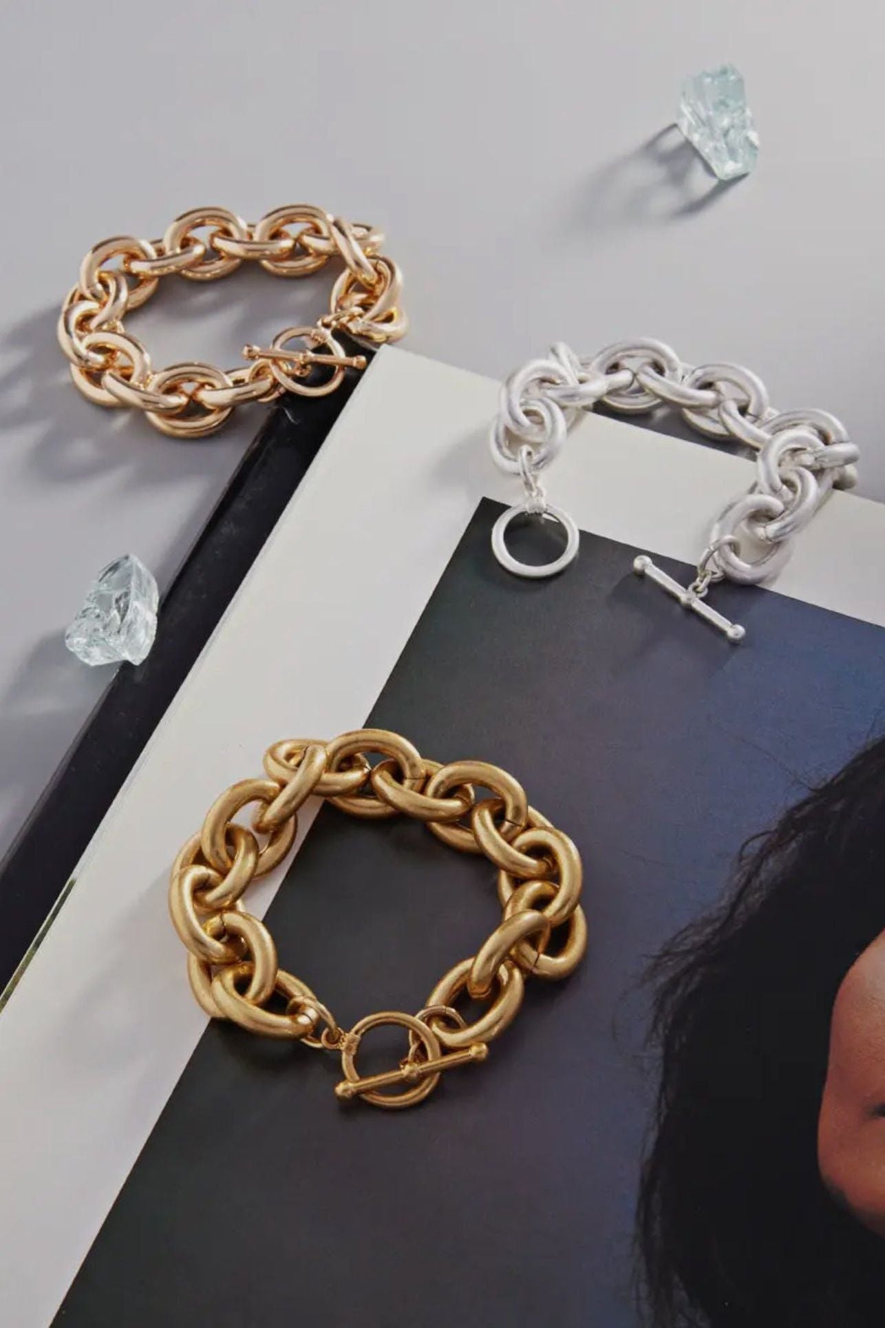 GOLD CHUNKY CHAIN