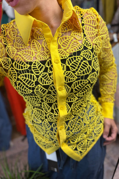 CROCHET LONG SLEEVE BLOUSE