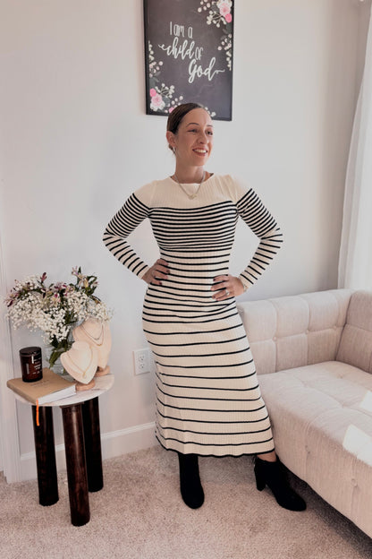 FAVOR - LONG SLEEVE SEMI A LINE MIDI DRESS