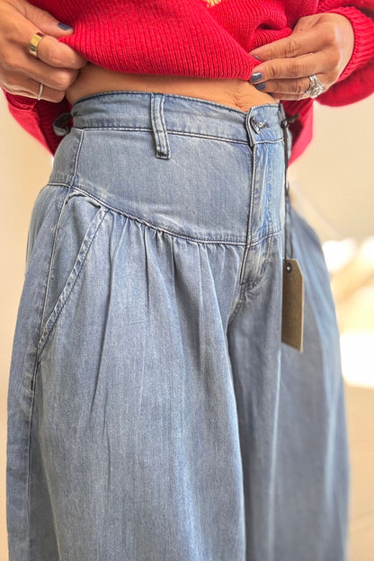 WIDE LEG CHAMBRAY PANTS